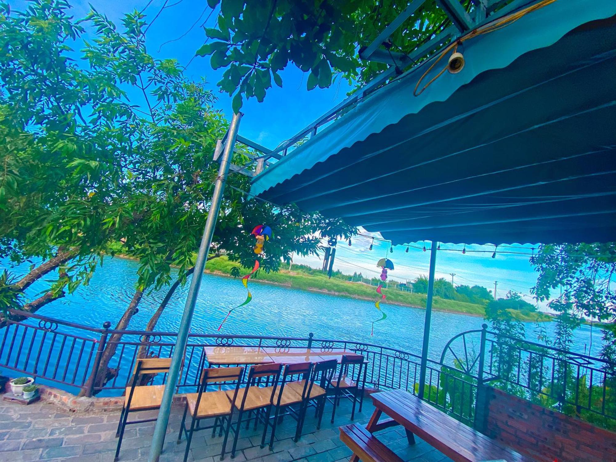 D&D Riverside Homestay Xuan Son Exterior foto